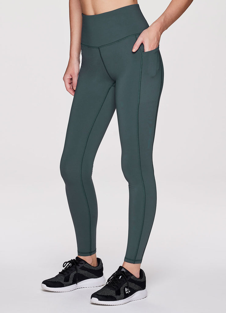My Favorite Comfy Fleece-Lined Amazon Leggings Are as Low as $21 Right Now